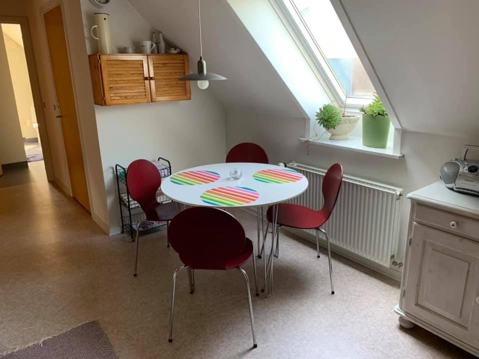 Dortes Bed & Breakfast Lintrup ภายนอก รูปภาพ